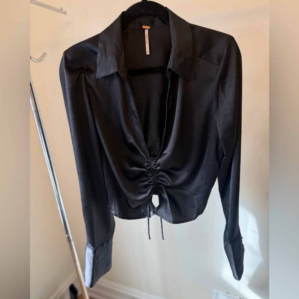 Free People Black Ruched Blouse - Picture 3 of 6
